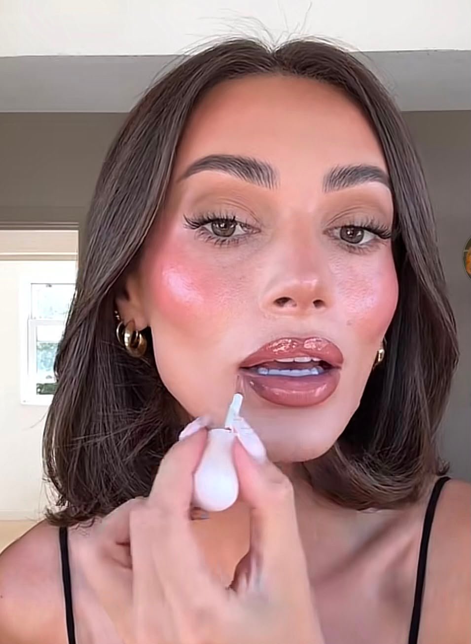 Kylie Cosmetics Glossy Lip Kit Coconut 2.0